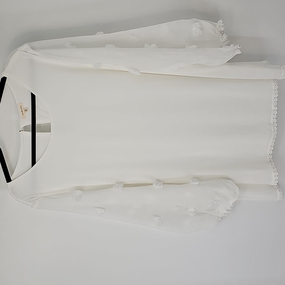 Elegant Milk White Textured Blouse w Sheer‎ Embellished Sleeve & Teardrop Back - Picture 10 of 10